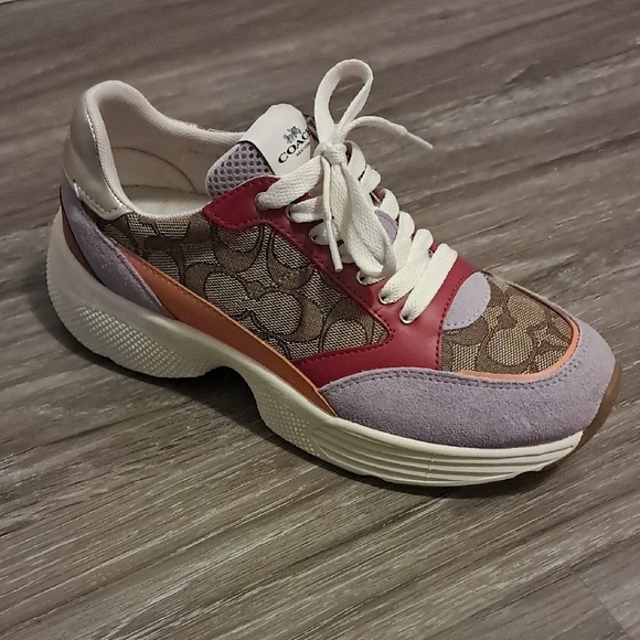 Coach Sneakers Women Size 7 New Never Worn (Nice) - Picture 5 of 16